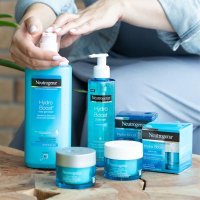Neutrogena Hydro Boost Pacco regalo gel per la pelle da giorno Hydro Boost Water Gel 50 ml + crema per la pelle da notte Hydro Boost Sleeping Cream 50 ml