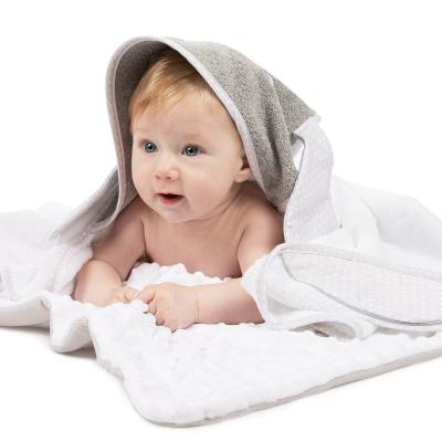 Canpol babies Cuddle And Dry Robe Soft Towel Bunny Accessori per il bagno bambino 1 pz